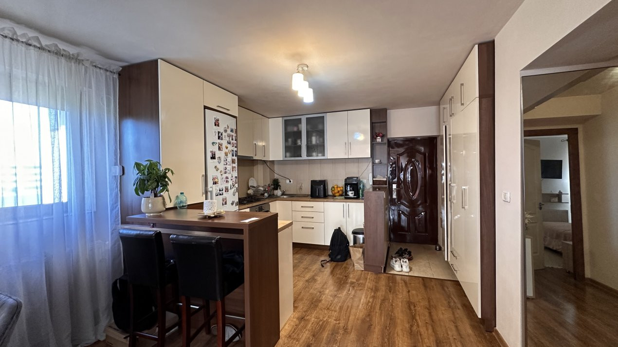 Apartament cu 3 camere la etajul 2 in Giroc 11, foxfort.ro