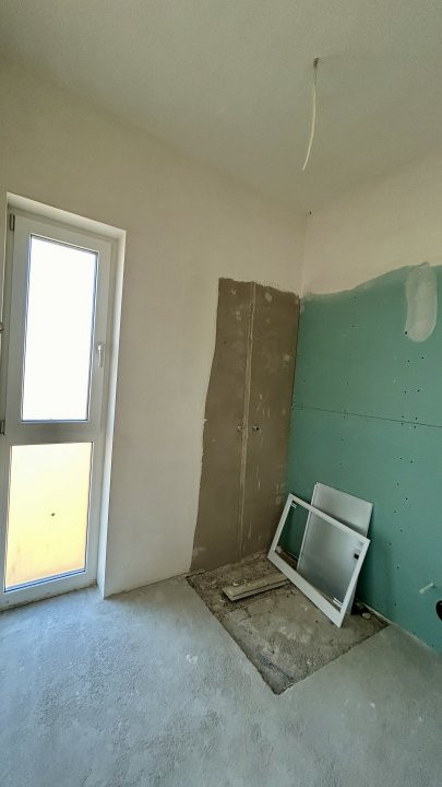 Duplex 4 camere despartit prin camera tehnica + pompa de caldura - Giarmata Vii 17, foxfort.ro