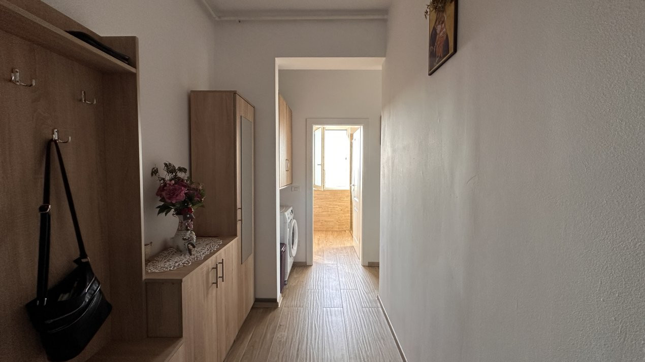 Apartament cu 2 camere la etajul 2 in Giroc 5, foxfort.ro