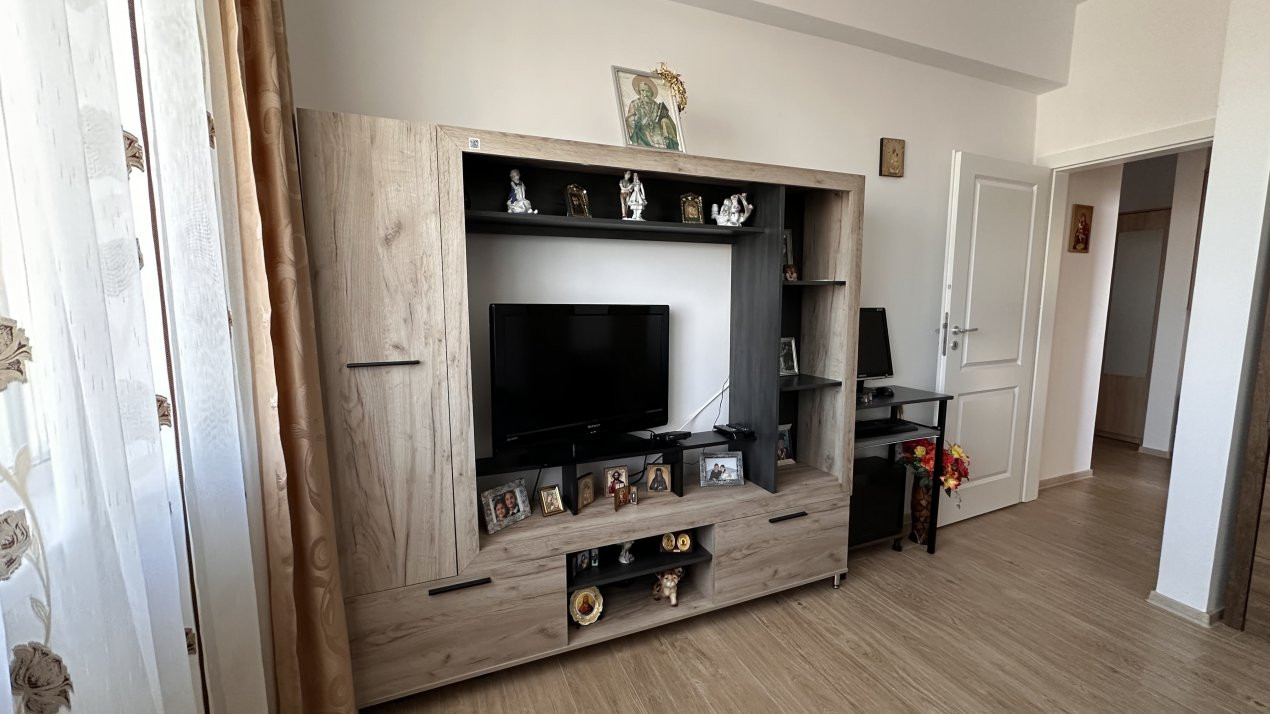 Apartament cu 2 camere la etajul 2 in Giroc 12, foxfort.ro