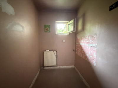 Spatiu comercial cu 5 incaperi, vad excelent, in zona Lipovei imagine mica 6, foxfort.ro
