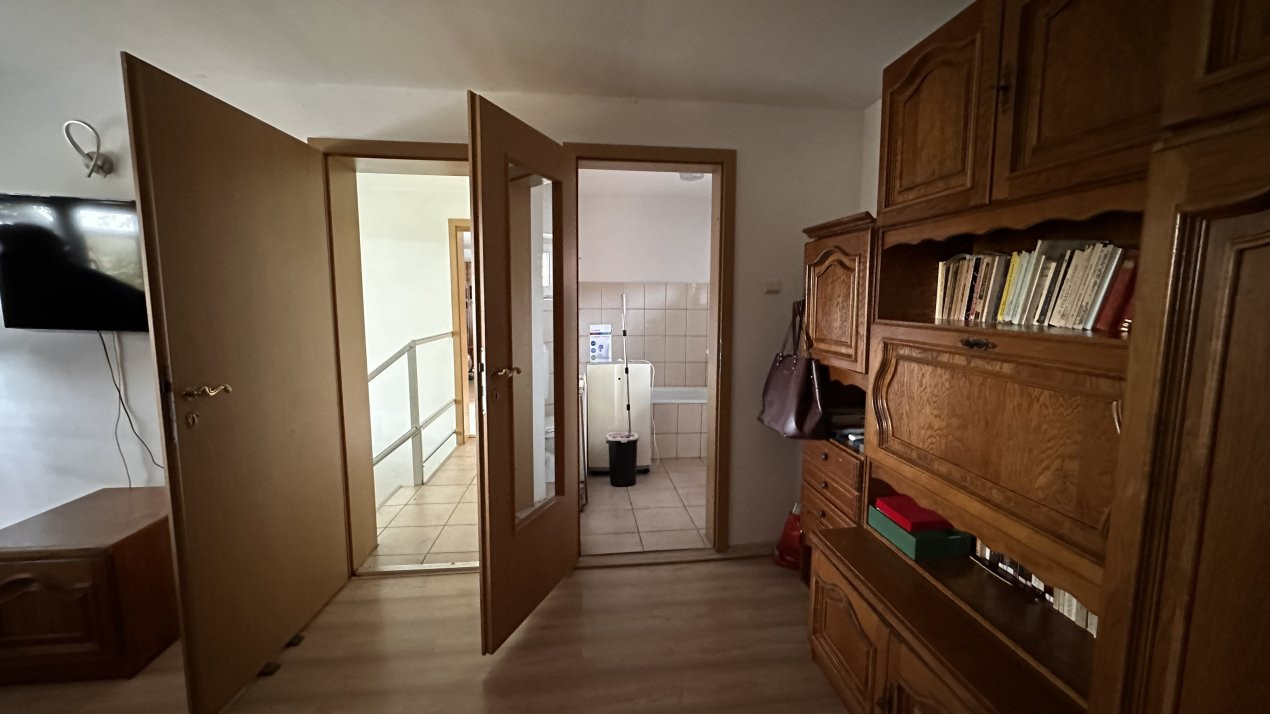 Casa individuala 4 camere 180 mp in Chisoda 15, foxfort.ro