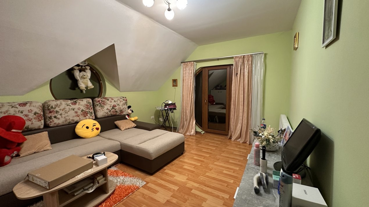 Casa individuala 4 camere, 165 mp, in Giroc vatra satului 12, foxfort.ro