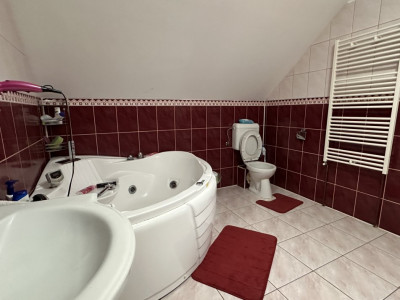 Casa individuala 4 camere, 165 mp, in Giroc vatra satului imagine mica 13, foxfort.ro