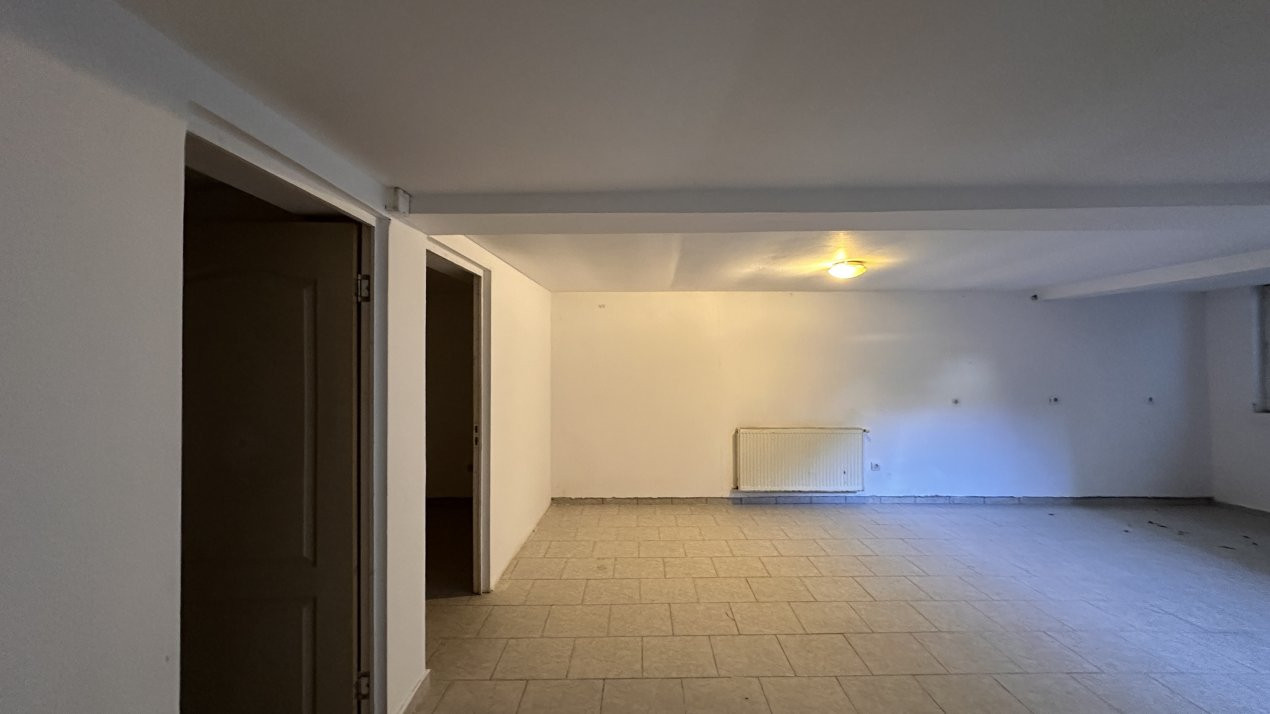 Spatiu comercial zona foarte buna, 239 mp, in Timisoara 5, foxfort.ro