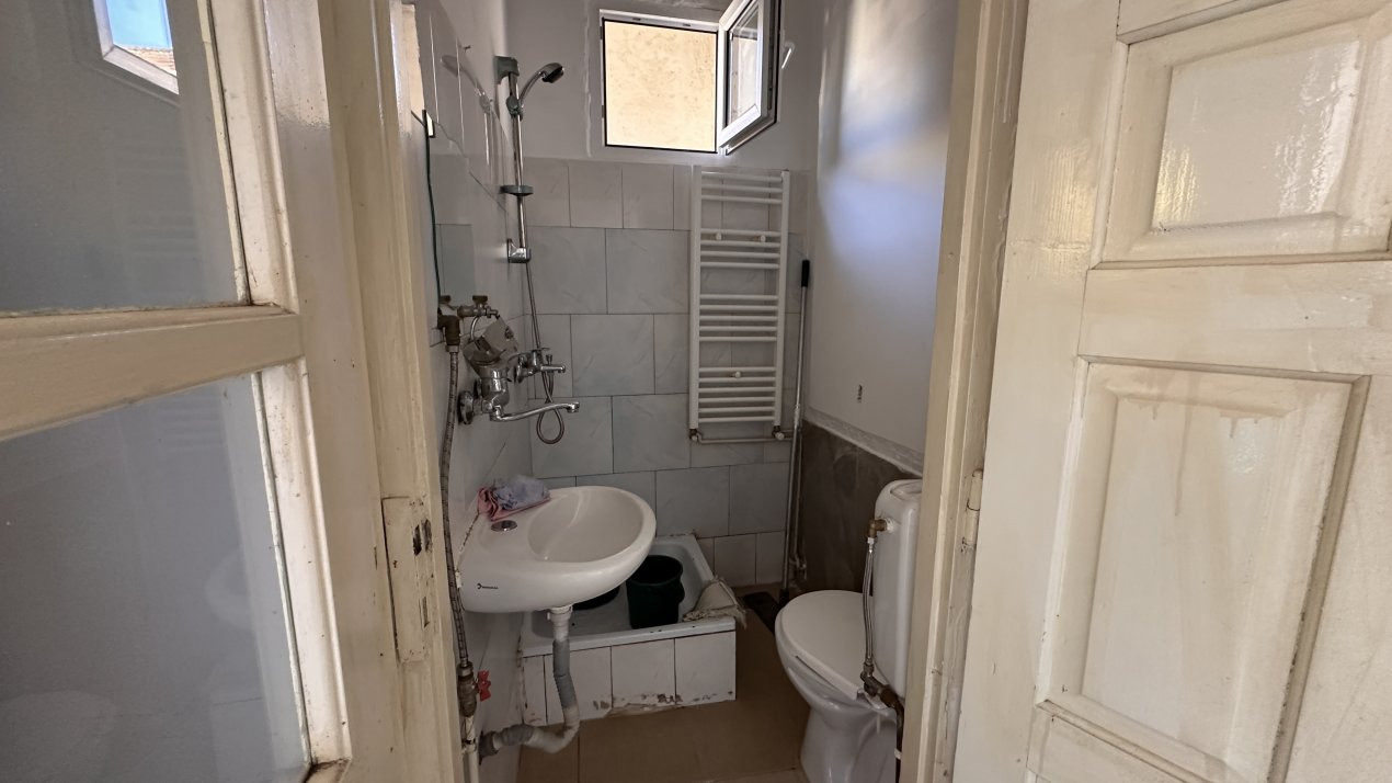 Spatiu comercial zona foarte buna, 239 mp, in Timisoara 10, foxfort.ro