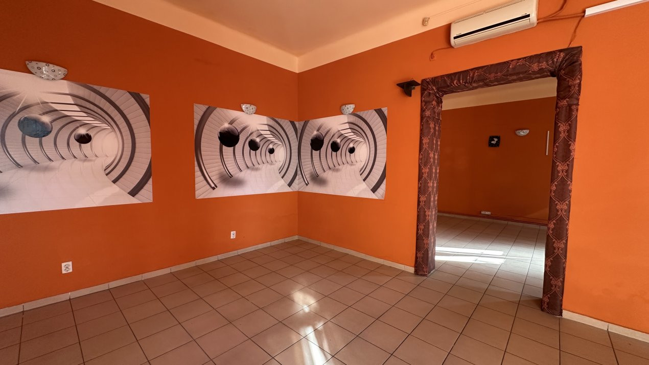 Spatiu comercial zona foarte buna, 239 mp, in Timisoara 13, foxfort.ro