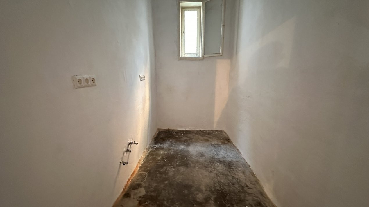 Spatiu comercial zona foarte buna, 239 mp, in Timisoara 19, foxfort.ro