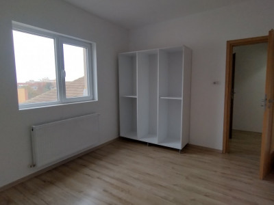 Apartament 3 camere la mansarda - 75mp utili, Zona Aradului imagine mica 5, foxfort.ro