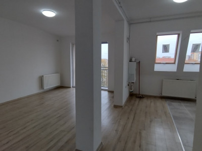 Apartament 3 camere la mansarda - 75mp utili, Zona Aradului imagine mica 10, foxfort.ro