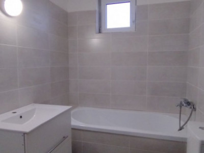 Apartament 3 camere la mansarda - 75mp utili, Zona Aradului imagine mica 14, foxfort.ro