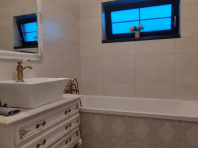 Casa individuala 4 camere, Sacalaz - Finisaje premium, toate utilitatiile imagine mica 9, foxfort.ro