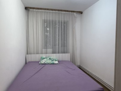 Apartament de inchiriat cu 3 camere si 2 balcoane, zona Sagului imagine mica 15, foxfort.ro