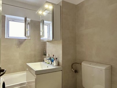 Apartament cu 2 camere, etaj 3 - zona Lipovei imagine mica 6, foxfort.ro