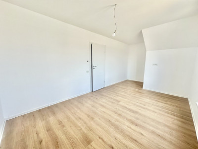 COMISION 0% Duplex Mosnita 4 camere - Asfalt + Toate utilitatile imagine mica 9, foxfort.ro