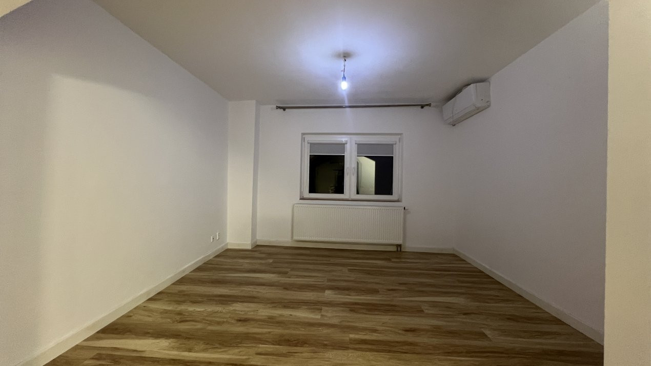 Apartament cu 4 camere, etaj 4 de vanzare, zona Timocului - Saguna 5, foxfort.ro