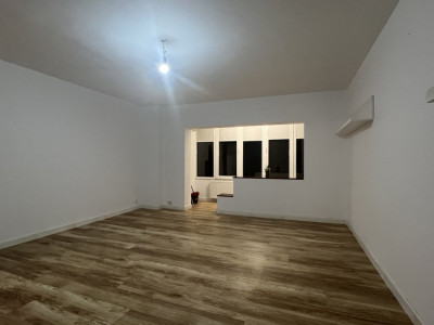 Apartament cu 4 camere, etaj 4 de vanzare, zona Timocului - Saguna imagine mica 3, foxfort.ro