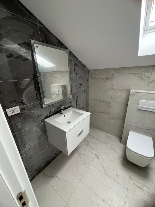 OCAZIE - Penthouse 3 camere pe 2 nivele, in Giroc 5, foxfort.ro