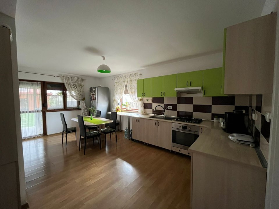 Duplex 4 camere, 140 mp, in Giroc, zona calea Urseni 2, foxfort.ro