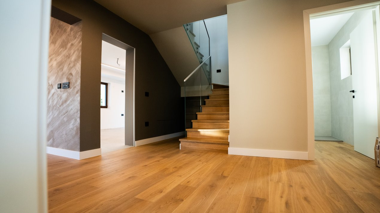 OCAZIE - Casa individuala deosebita cu 5 camere, 243 mp - Timisoara 5, foxfort.ro