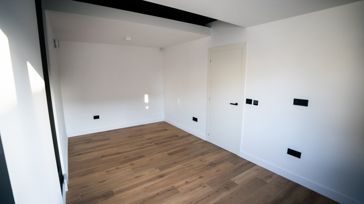 OCAZIE - Casa individuala deosebita cu 5 camere, 243 mp - Timisoara 24, foxfort.ro