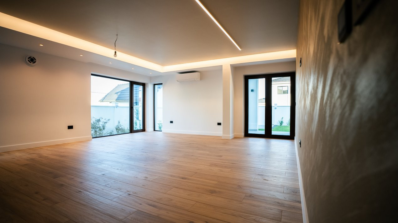 OCAZIE - Casa individuala deosebita cu 5 camere, 243 mp - Timisoara 25, foxfort.ro