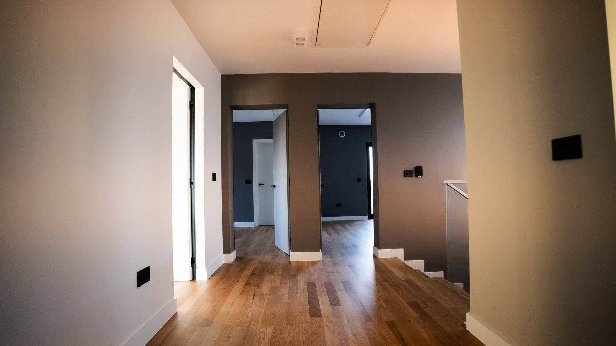 OCAZIE - Casa individuala deosebita cu 5 camere, 243 mp - Timisoara 34, foxfort.ro