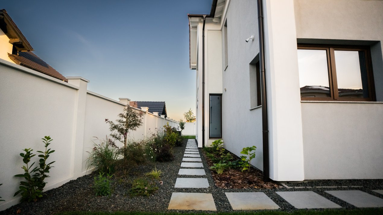 OCAZIE - Casa individuala deosebita cu 5 camere, 243 mp - Timisoara 40, foxfort.ro