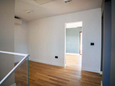 OCAZIE - Casa individuala deosebita cu 5 camere, 243 mp - Timisoara imagine mica 26, foxfort.ro