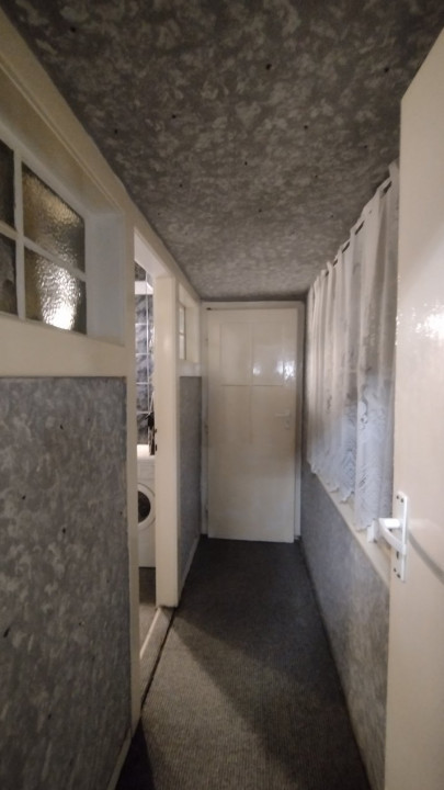 COMISION 0% Apartament 4 camere, Zona Centrala - Boxa si pivnita la subsol 17, foxfort.ro
