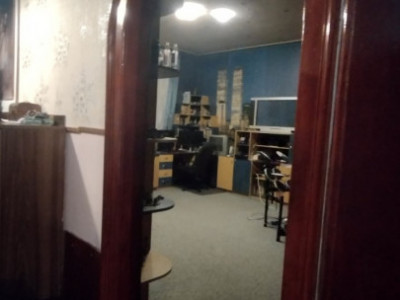 COMISION 0% Apartament 4 camere, Zona Centrala - Boxa si pivnita la subsol imagine mica 13, foxfort.ro