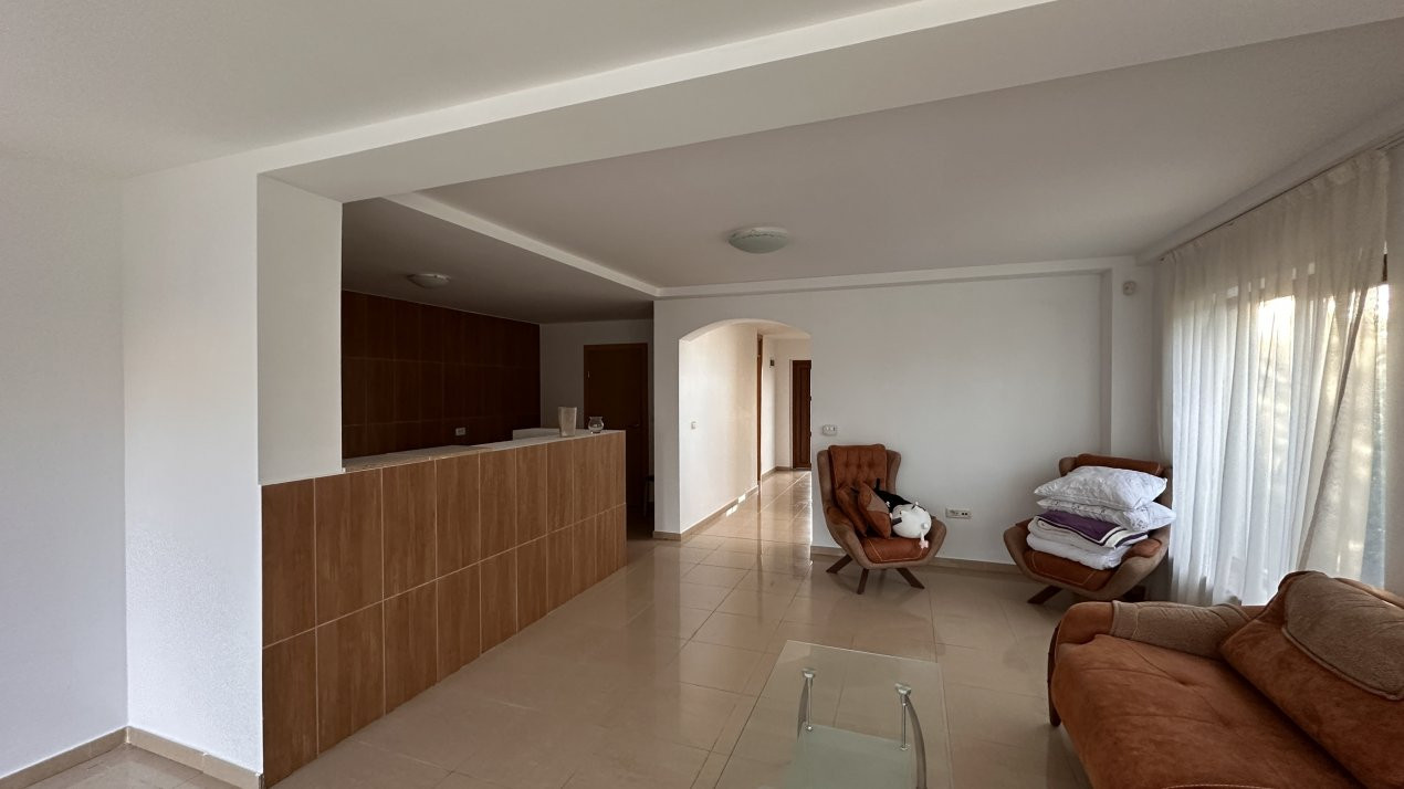 Duplex 4 camere, 2 bai, 130 mp utili, zona Mosnita Noua 1, foxfort.ro