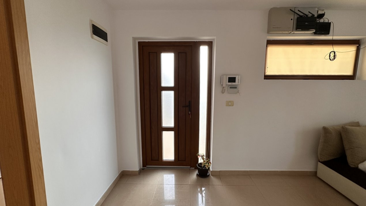 Duplex 4 camere, 2 bai, 130 mp utili, zona Mosnita Noua 5, foxfort.ro