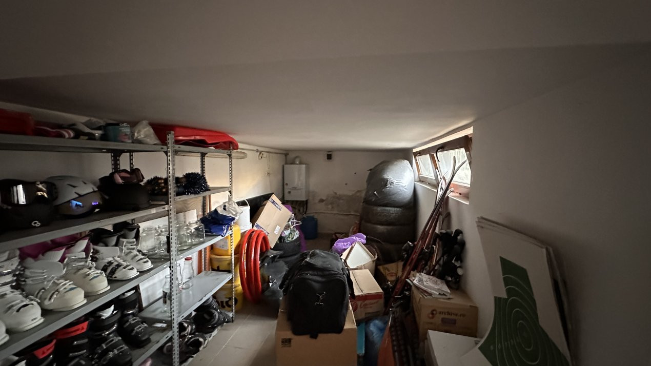 Duplex 4 camere, 2 bai, 130 mp utili, zona Mosnita Noua 13, foxfort.ro