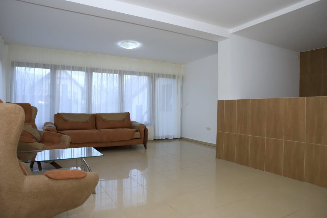 Duplex 4 camere, 2 bai, 130 mp utili, zona Mosnita Noua 19, foxfort.ro