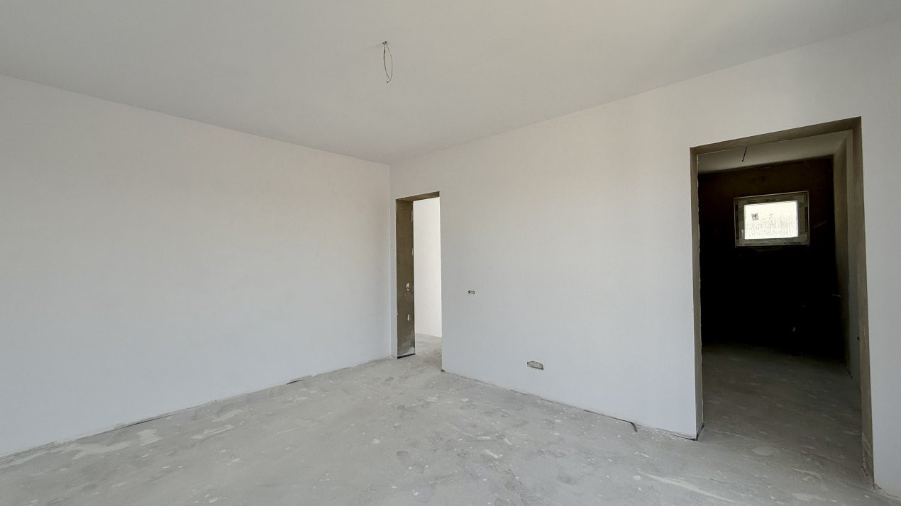 Duplex cu 5 camere, teren de 365 mp - Sanandrei 11, foxfort.ro
