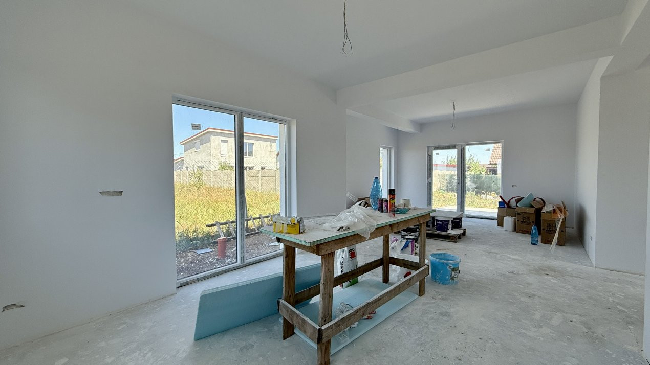 Duplex cu 5 camere, teren de 365 mp - Sanandrei 6, foxfort.ro