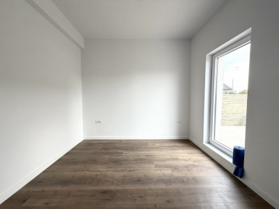 Duplex cu 5 camere, despartit prin camera tehnica, teren de 365 mp - Sanandrei imagine mica 7, foxfort.ro