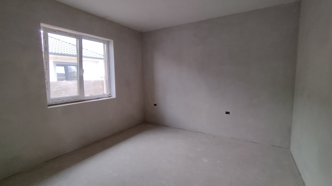 Casa individuala 4 camere, Sanmihaiu Roman 4, foxfort.ro