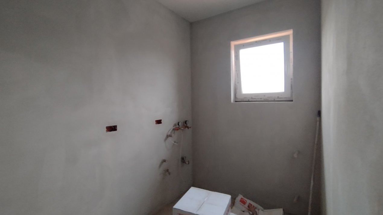 Casa individuala 4 camere, Sanmihaiu Roman 9, foxfort.ro