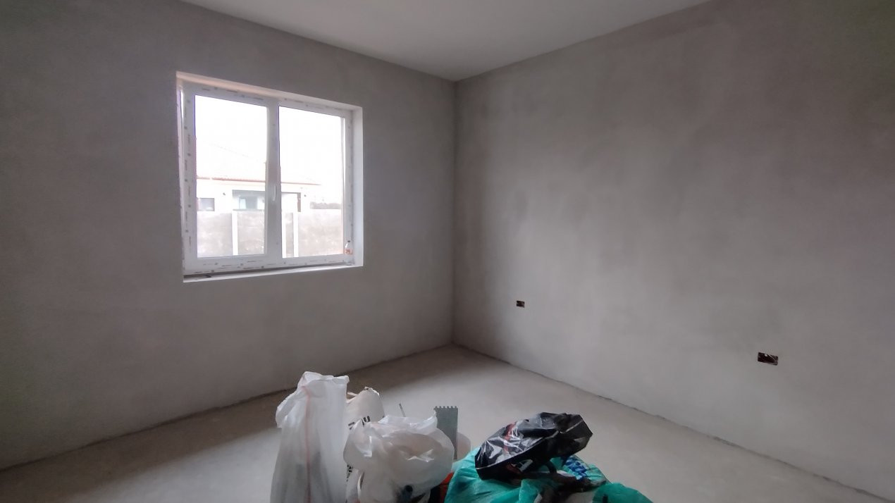 Casa individuala 4 camere, Sanmihaiu Roman 11, foxfort.ro