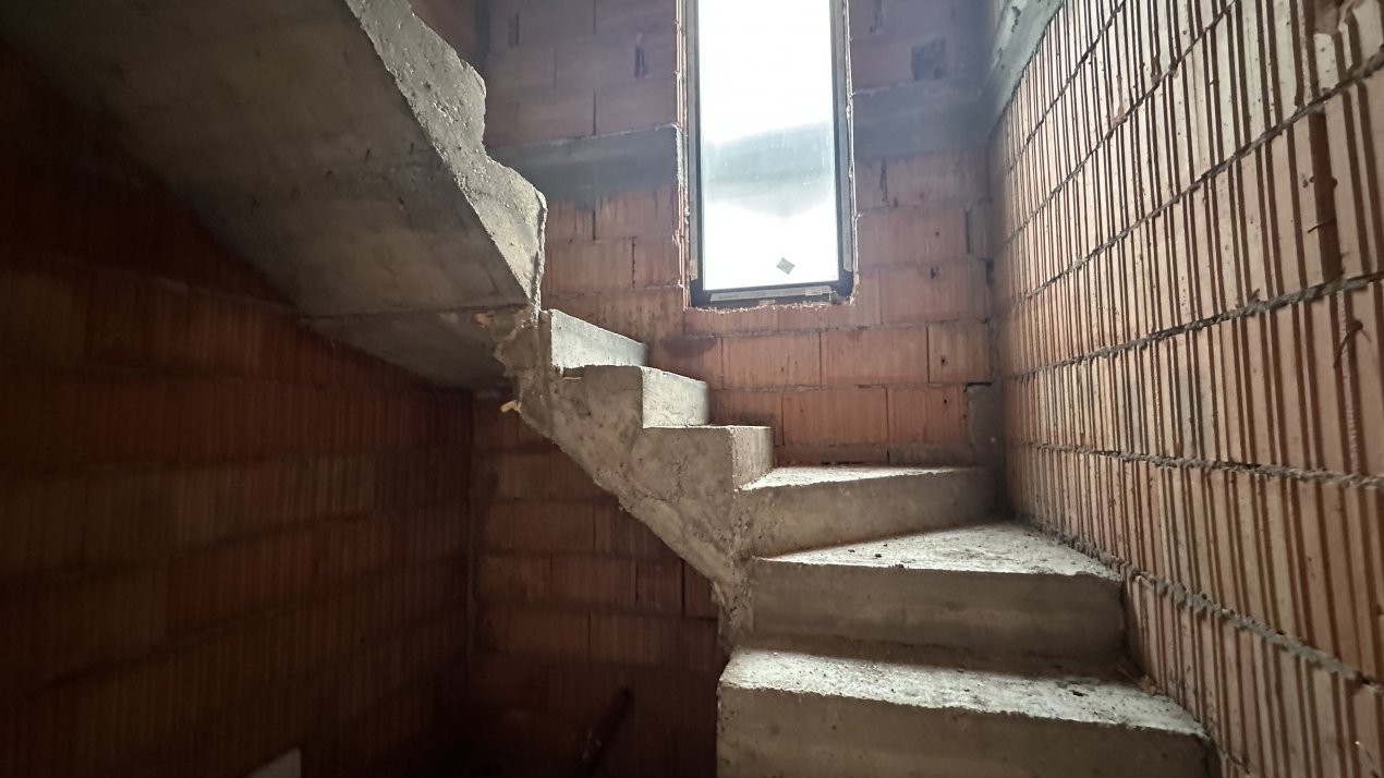 Duplex 5 camere, 120 mp, Toate utilitatile - Dumbravita 5, foxfort.ro