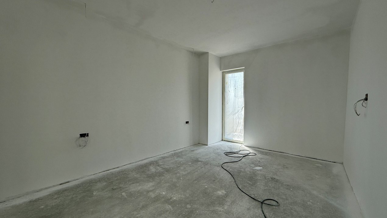 Duplex de vanzare, 4 camere pe parter Dumbravita 10, foxfort.ro