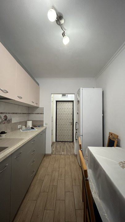 Comision 0% Apartament cu 2 camere semidecomandat, loc de parcare - Sanandrei 8, foxfort.ro