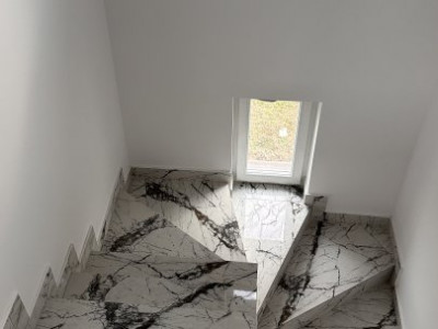 Duplex 4 camere, 110 mp, si teren de 330 mp in Giroc imagine mica 13, foxfort.ro