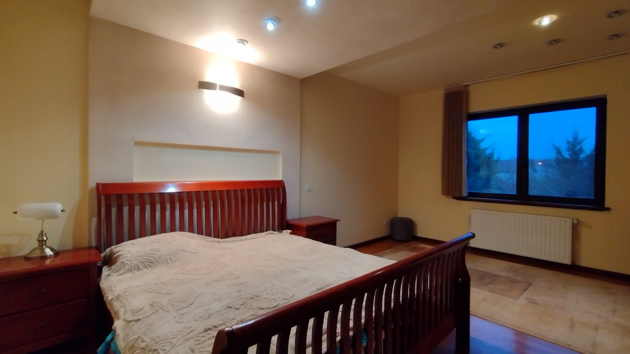 Casa individuala 6 camere, Timisoara - Zona Ronat 5, foxfort.ro