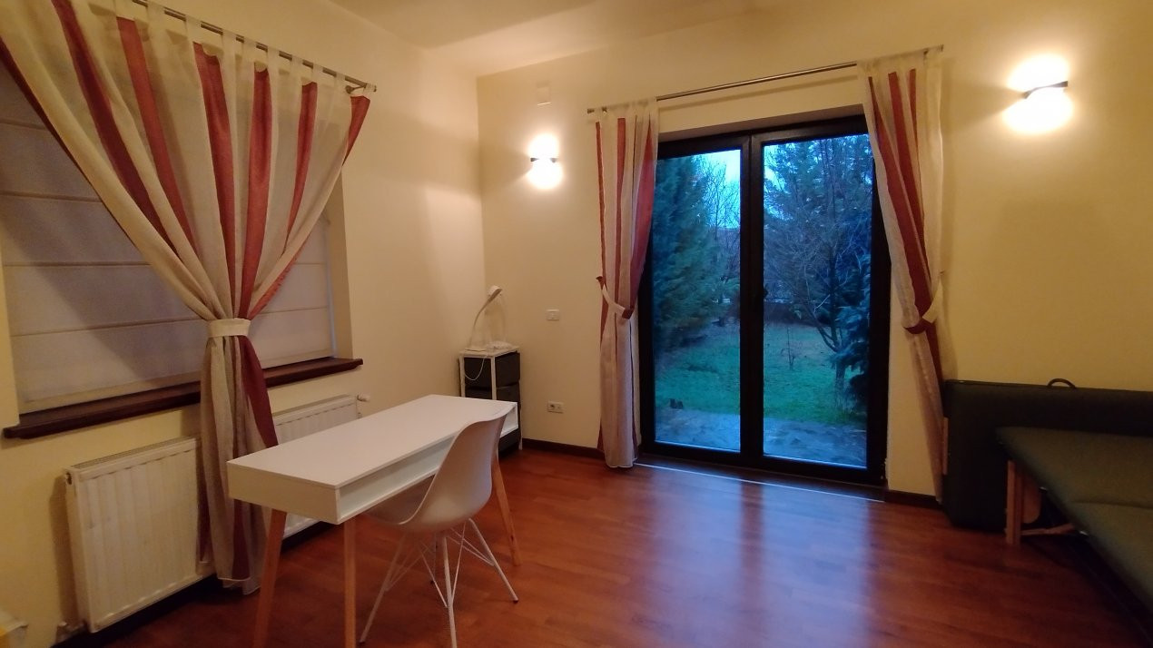 Casa individuala 6 camere, Timisoara - Zona Ronat 12, foxfort.ro