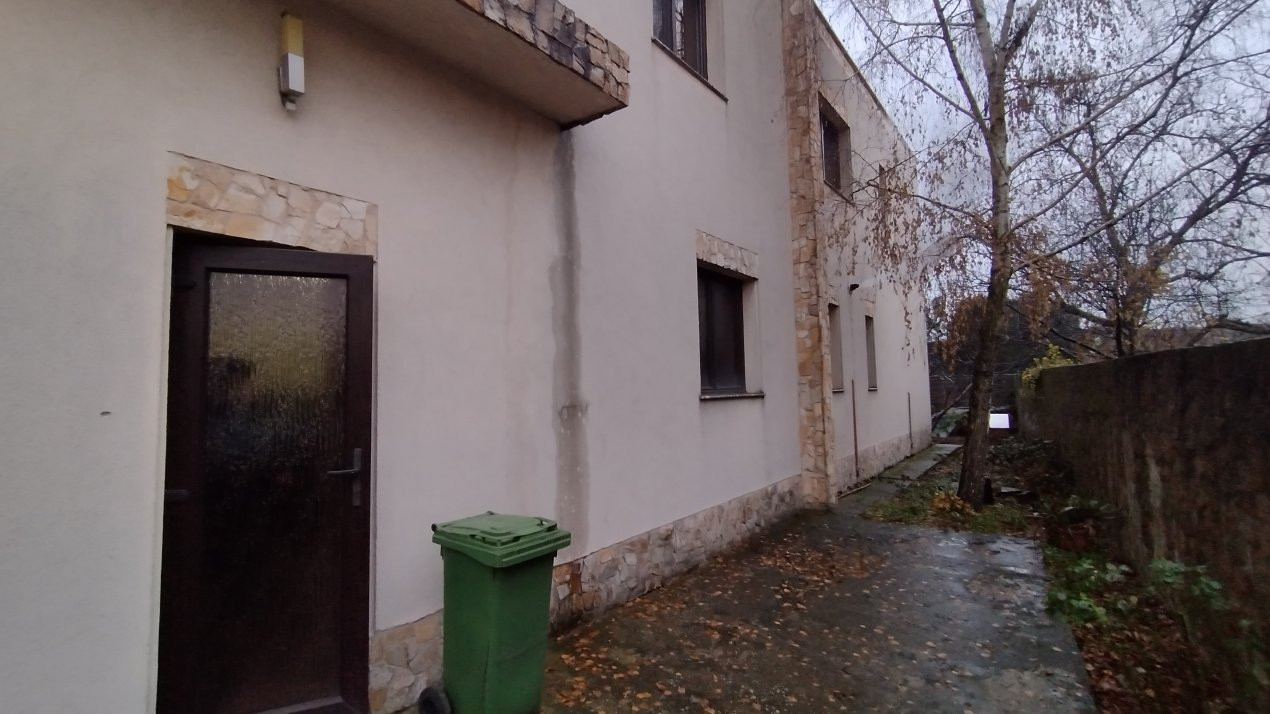 Casa individuala 6 camere, Timisoara - Zona Ronat 32, foxfort.ro