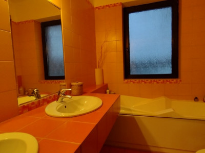 Casa individuala 6 camere, Timisoara - Zona Ronat imagine mica 8, foxfort.ro