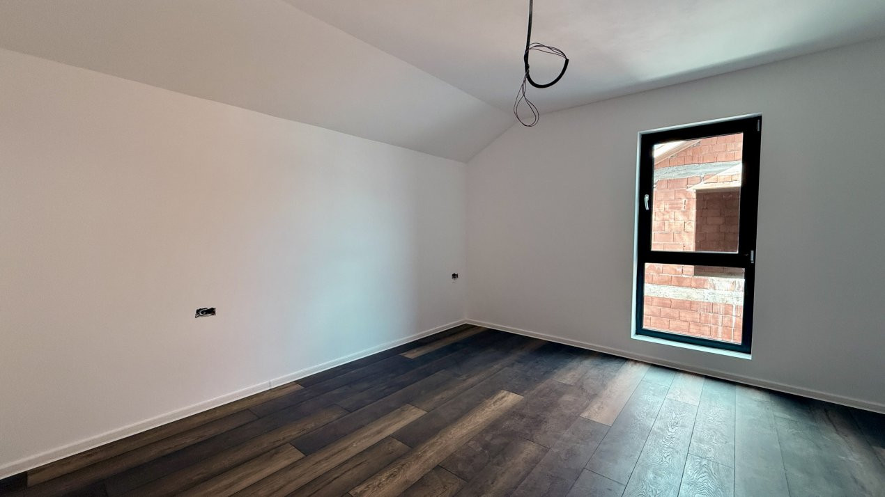 Duplex 3 camere si 2 bai - Asfalt, zona Sanandrei 7, foxfort.ro